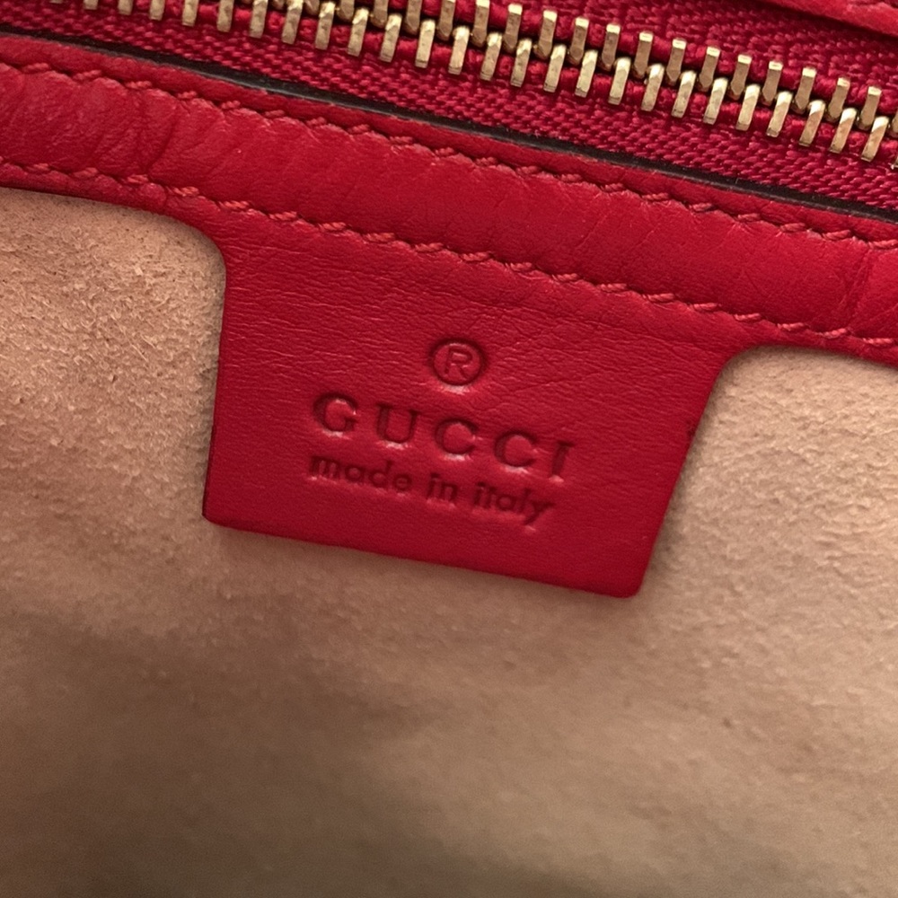 Gucci GG Embossed Apollo Ghost - Picture 10 of 17